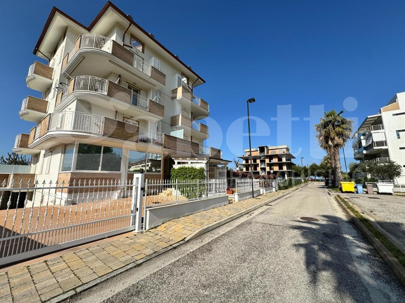 Trilocale in Vendita a Giulianova, 275'000€, 70 m², arredato