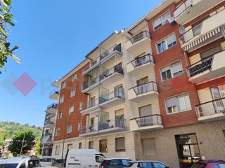 Quadrilocale in Vendita a Pinerolo, 160'000€, 125 m²