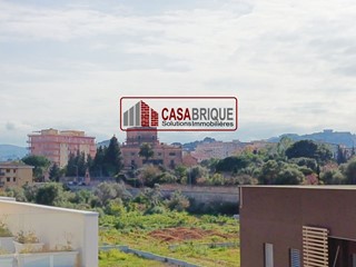 Quadrilocale in Vendita a Santa Flavia, 266'000€, 140 m²