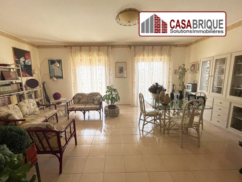 Quadrilocale in Vendita a Bagheria, 175'000€, 120 m²