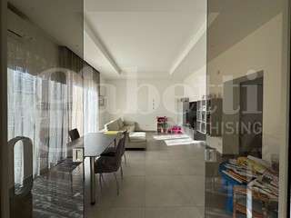 Quadrilocale in Vendita a Bari, 255'000€, 130 m²