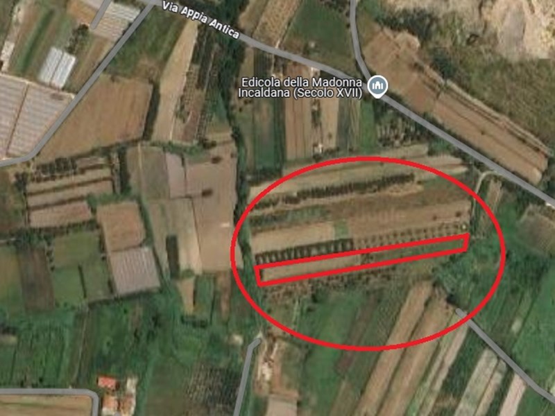 Terreno agricolo in Vendita a Mondragone, zona Via Appia Antica, 10'000€, 2400 m²