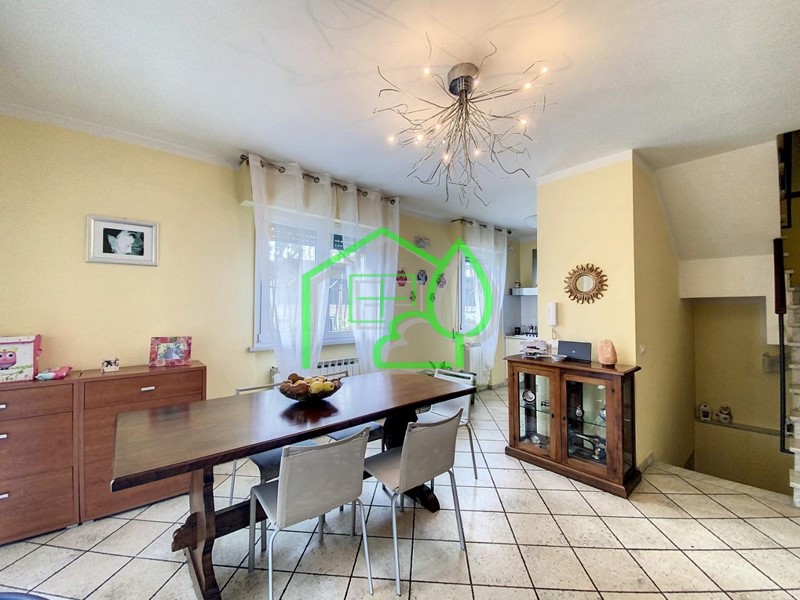 Villetta a schiera in Vendita a Viareggio, 269'000€, 136 m², arredato