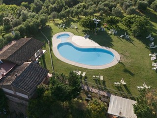 Attività commerciale in Vendita a Palaia, 4'299'000€, 1550 m²