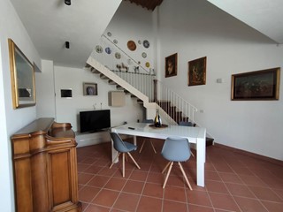 Casa Indipendente in Vendita a San Miniato, 188'000€, 140 m²