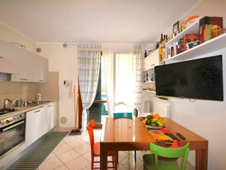 Trilocale in Vendita a Lucca, zona Sant'Anna, 185'000€, 58 m², arredato, con Box