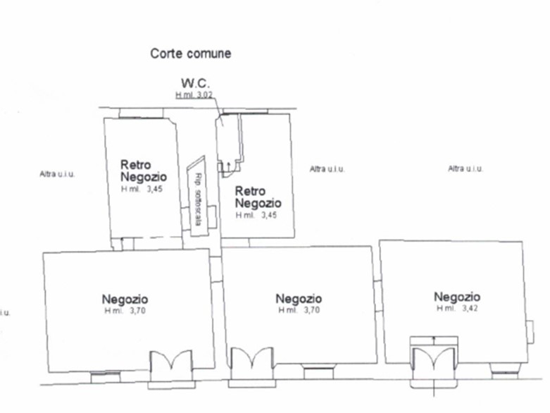 Immobile commerciale in Vendita a Pisa, zona La Vettola, 150'000€, 110 m²