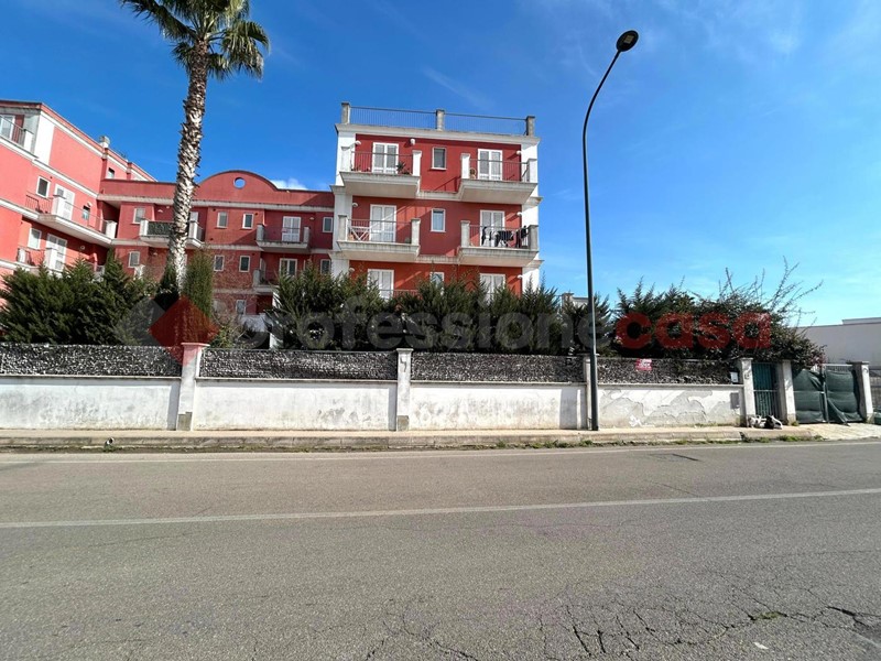 Bilocale in Vendita a Poggiardo, 88'000€, 73 m²