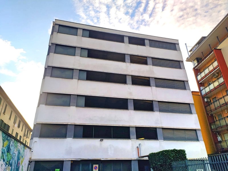 Box in Affitto a Milano, 120€, 15 m²