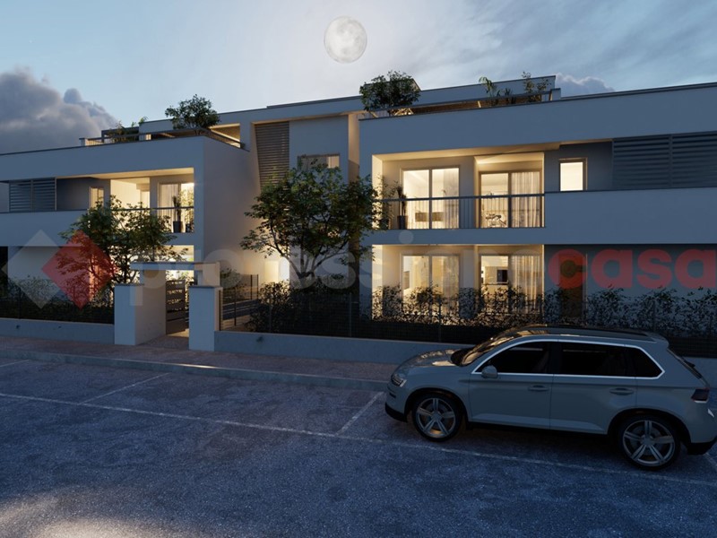 Quadrilocale in Vendita a Rovellasca, 520'000€, 145 m²