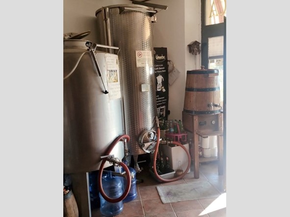 Attività commerciale in Vendita a Cinigiano, 90'000€, 50 m²