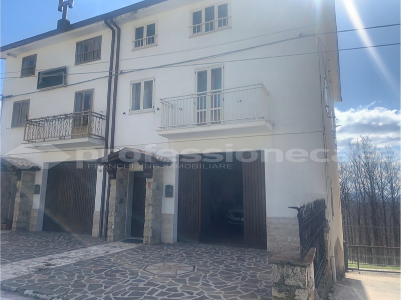 Quadrilocale in Vendita a Pizzoferrato, 89'000€, 115 m², arredato
