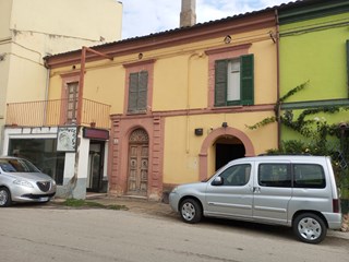 Casa Semi Indipendente in Vendita a Ortona, 35'000€, 115 m²