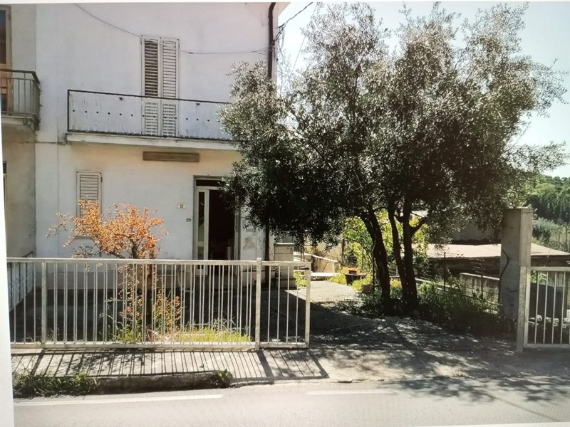 Casa Indipendente in Vendita a Ripa Teatina, 100'000€, 91 m²