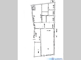 Capannone in Vendita a Massa, 500'000€, 412 m²