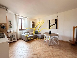 Bilocale in Vendita a Cecina, 142'000€, 50 m²