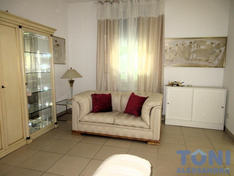 Appartamento in Vendita a Empoli, 300'000€, 100 m², arredato