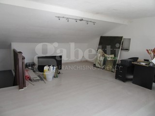 Appartamento in Vendita a Roccastrada, 240'000€, 190 m²