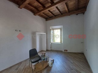 Quadrilocale in Vendita a Ceprano, 139'000€, 100 m²
