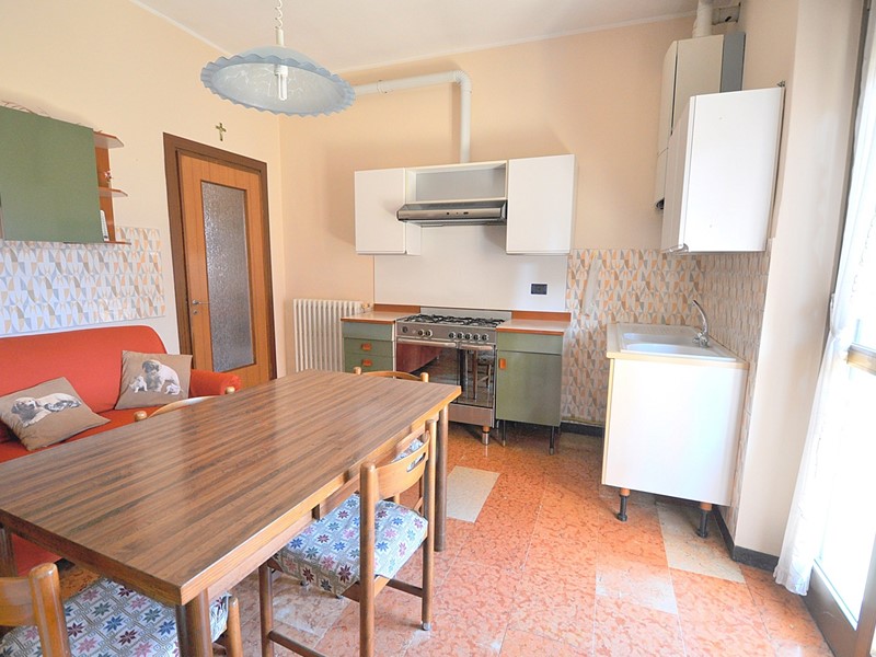 Trilocale in Vendita a Inveruno, 164'000€, 115 m²