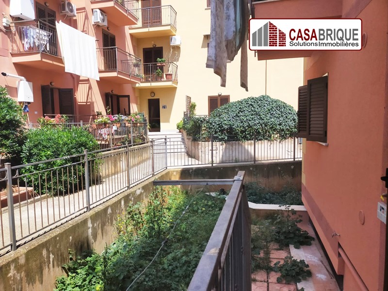Quadrilocale in Vendita a Santa Flavia, 165'000€, 129 m²