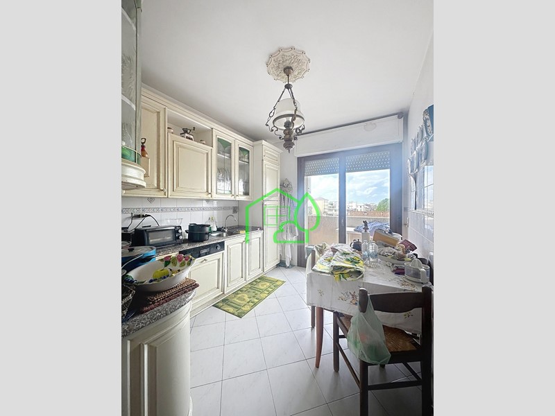 Attico in Vendita a Viareggio, 249'000€, 108 m², arredato, con Box