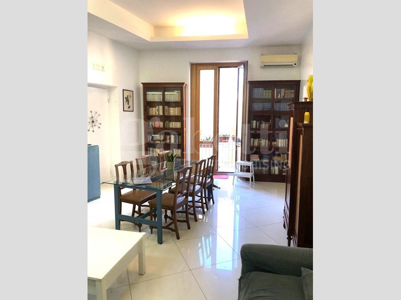 Appartamento in Vendita a Eboli, 215'000€, 161 m²