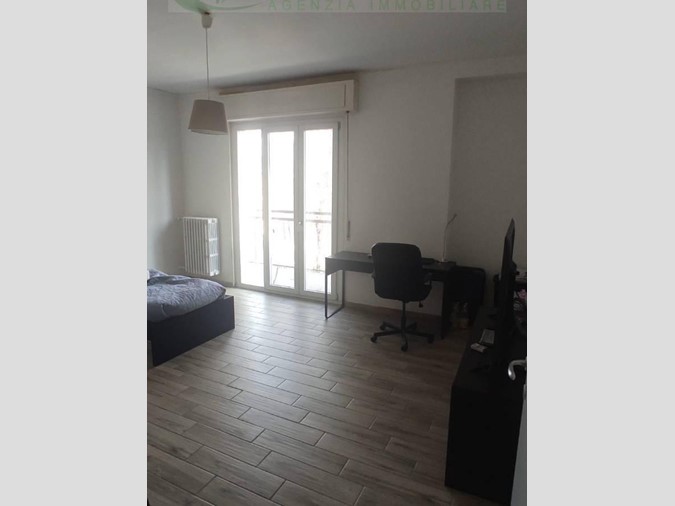 Quadrilocale in Vendita a Parma, 187'000€, 87 m², arredato