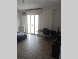 Quadrilocale in Vendita a Parma, 187'000€, 87 m², arredato