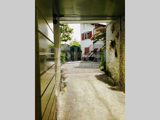 Casa Indipendente in Vendita a Angera, 155'000€, 108 m²