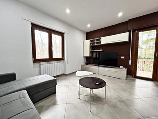 Bilocale in Affitto a Fiuggi, 750€, 80 m², arredato