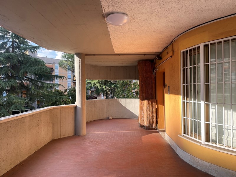 Ufficio in Vendita a Roma, 195'000€, 159 m²