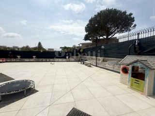 Appartamento in Vendita a Napoli, 420'000€, 140 m²