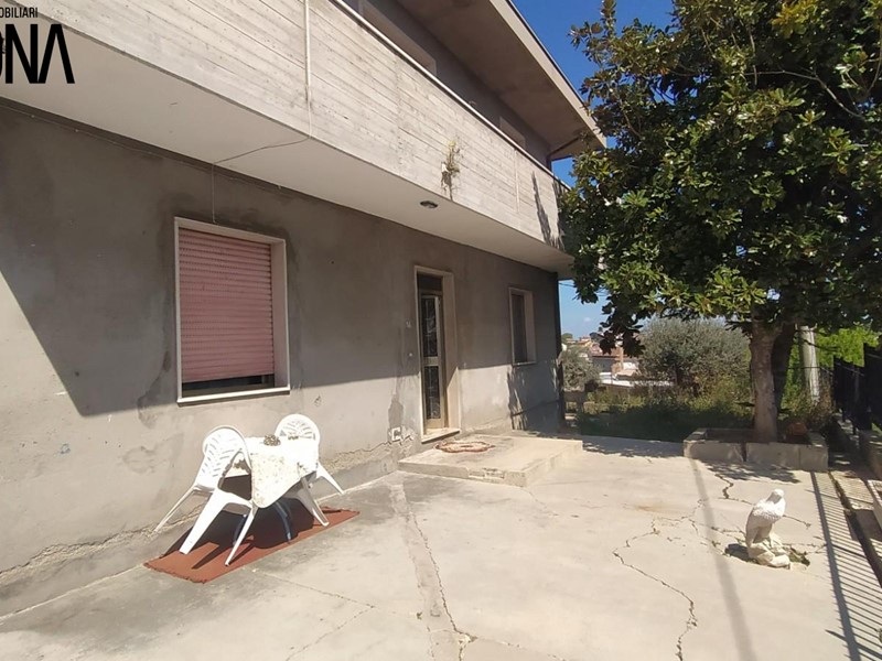 Quadrilocale in Vendita a Pescara, 59'101€, 133 m²
