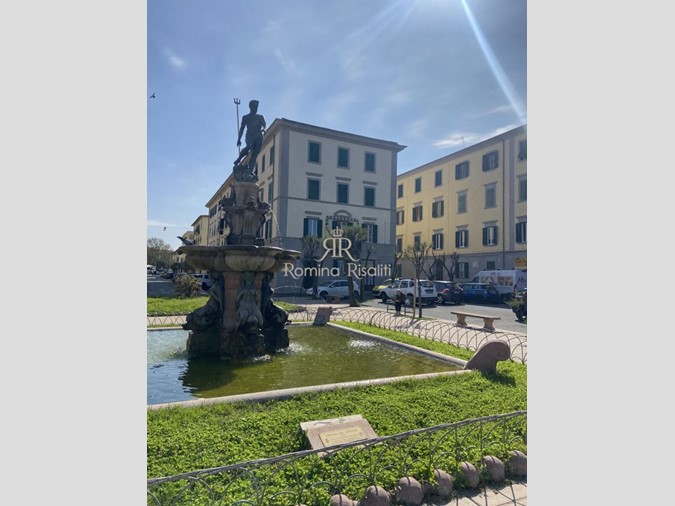 Appartamento in Vendita a Livorno, 410'000€, 160 m²