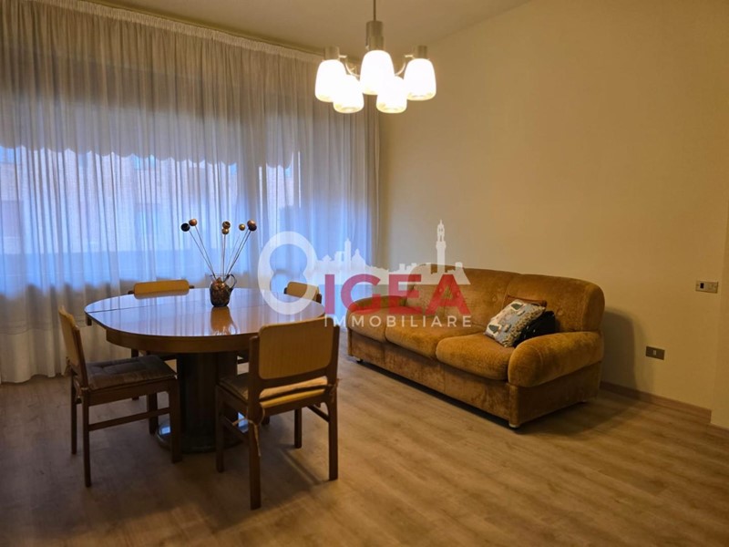 Quadrilocale in Vendita a Siena, 230'000&euro;, 69 m², arredato