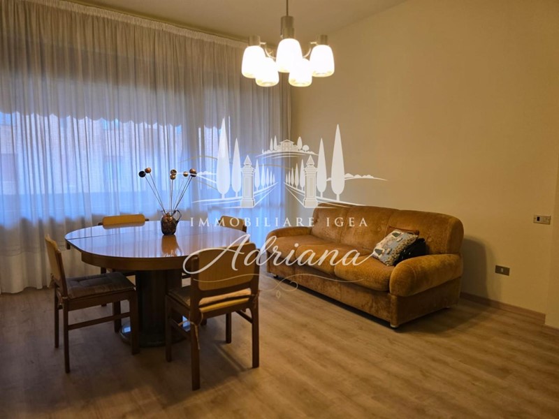 Quadrilocale in Vendita a Siena, 230'000&euro;, 69 m², arredato