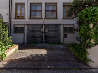 Magazzino in Affitto a Empoli, 1'900&euro;, 500 m²