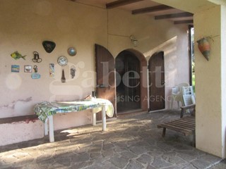 Casale in Vendita a Gavorrano, 420'000€, 160 m²