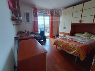 Villa bifamiliare in Vendita a Roma, 336'000€, 170 m²