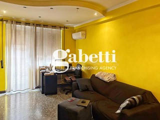Bilocale in Vendita a Roma, 215'000€, 70 m²
