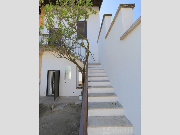 Bilocale in Vendita a Busto Arsizio, 135'000€, 85 m²