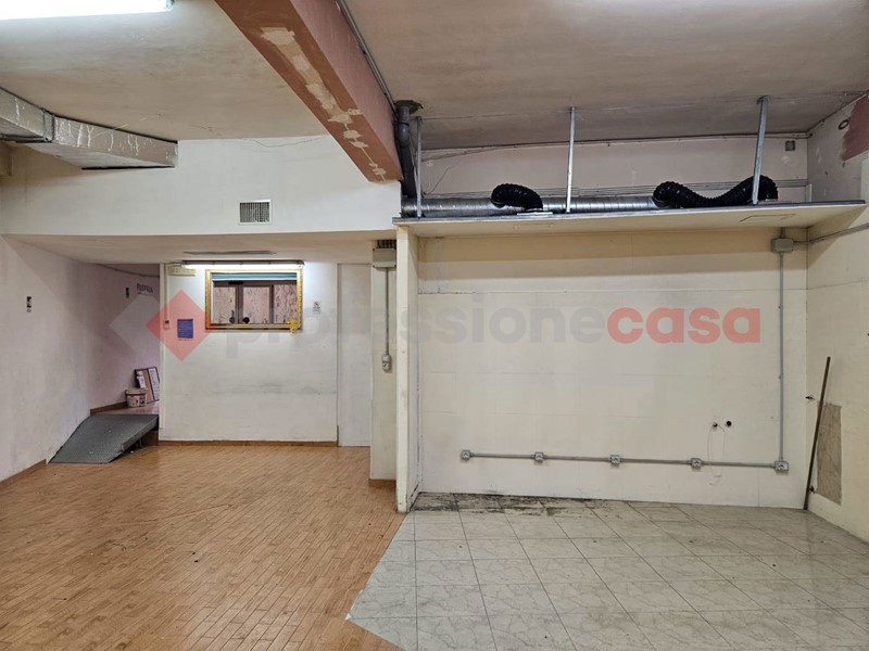 Ufficio in Vendita a Roma, 200'000€, 105 m²