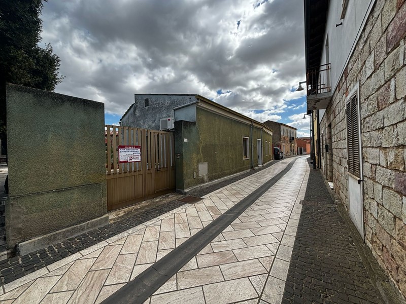 Casa Indipendente in Vendita a Vallermosa, 114'000€, 150 m²