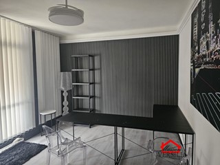 Ufficio in Affitto a Massa, 25 m²