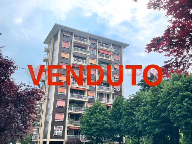 Trilocale in Vendita a Cesano Boscone, 257'000€, 110 m²