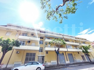 Trilocale in Vendita a Martinsicuro, 115'000€, 80 m², arredato