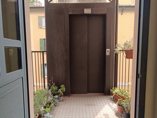 Bilocale in Affitto a Milano, 1'850€, 85 m², arredato