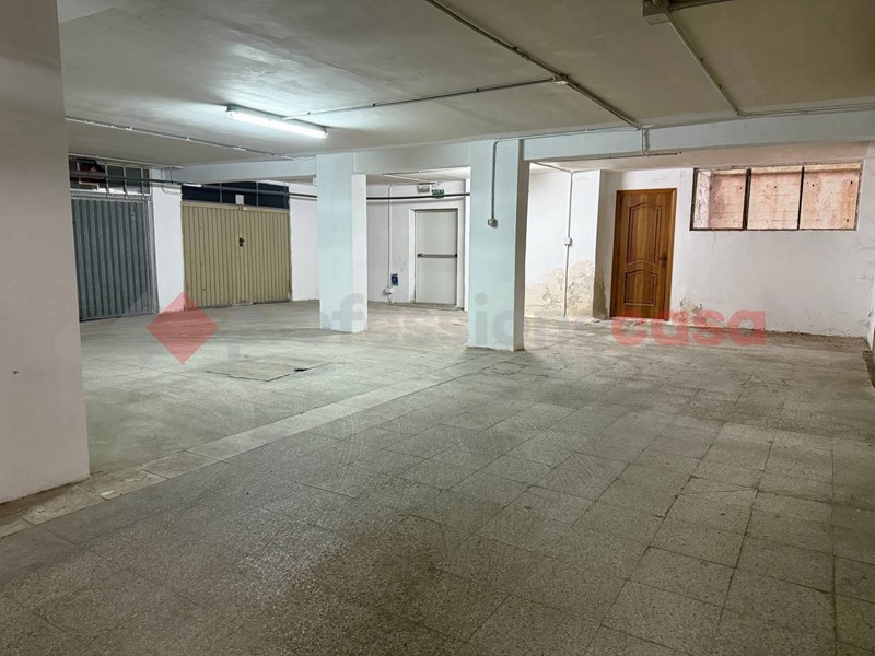 Box in Vendita a Taranto, 23'000€, 22 m²