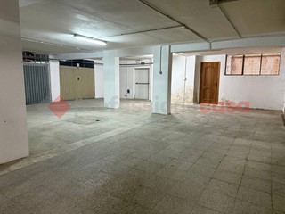 Box in Vendita a Taranto, 23'000€, 22 m²